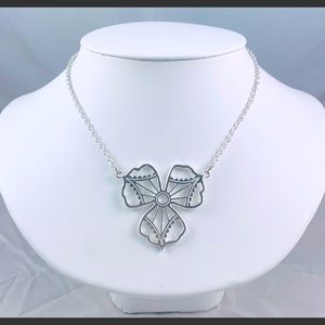 🌟Host Pick🌟 Foxy Matte Pendant Necklace
